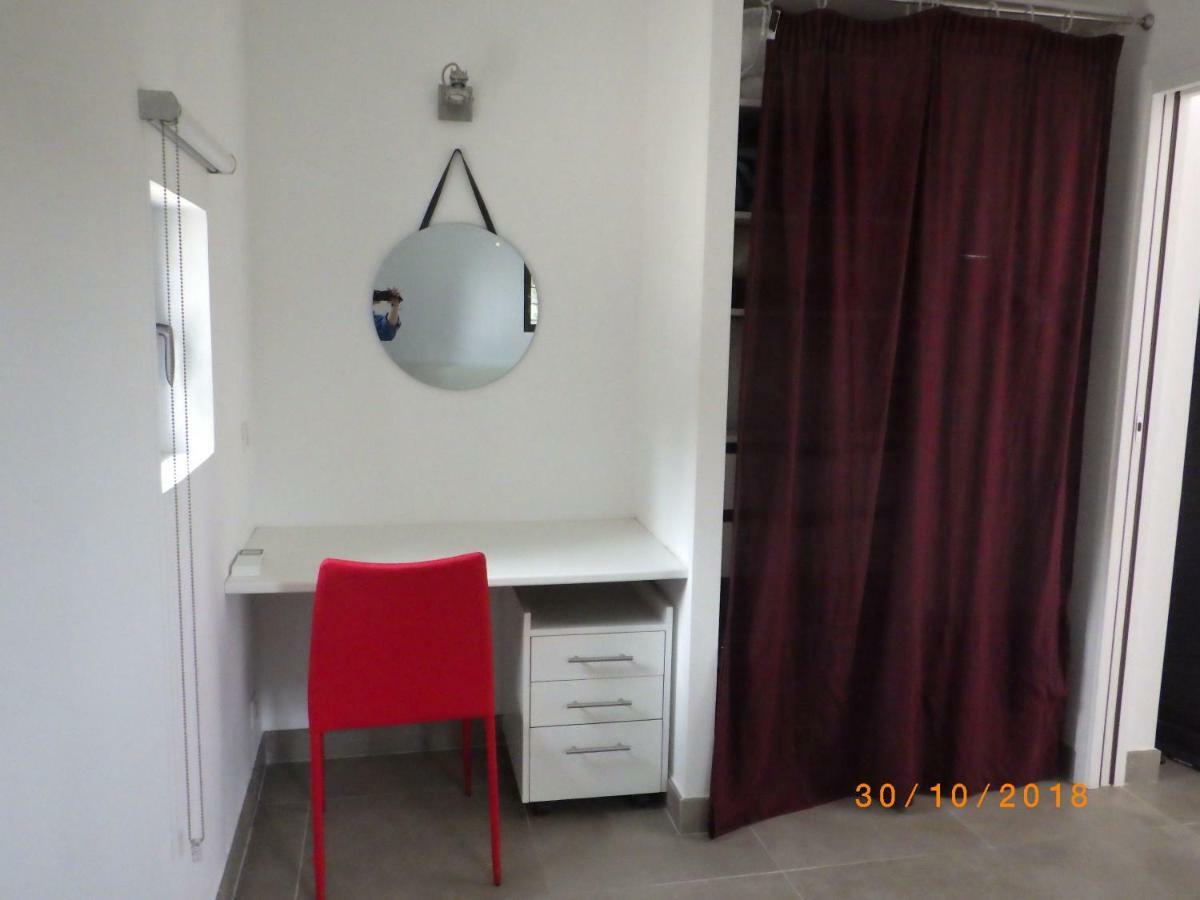 Villa Calanques Bandol ,T2 4 étoiles avec garage, dans pinède Esterno foto